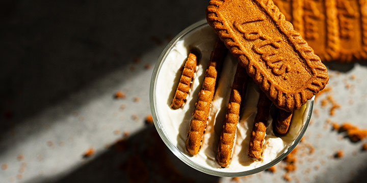 Cheesecake japonez cu iaurt grecesc și biscuiți Biscoff - rețeta virală