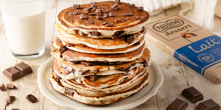 Clătite cu ciocolată cu lapte Nestlé Dessert® 