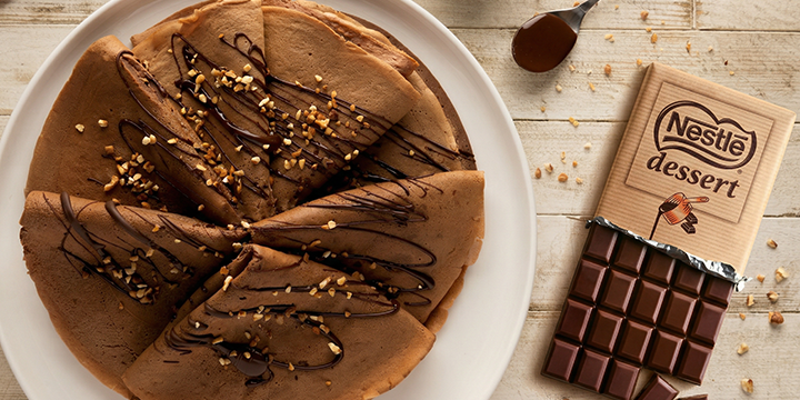Clătite cu ciocolată neagră Nestlé Dessert®