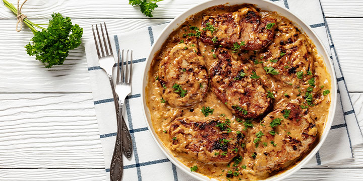 Escalop cu sos de vin și unt by Rin Drăgoiu